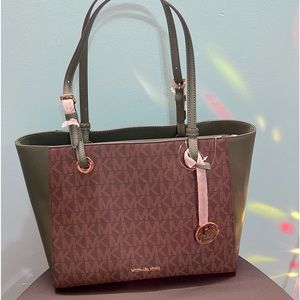 Authentic Brandnew Mk